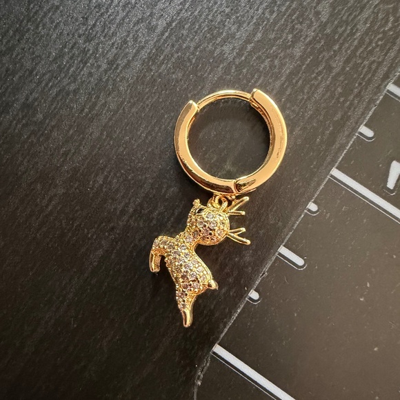 Bijoux + Spice Reindeer Earrings - Picture 4 of 4